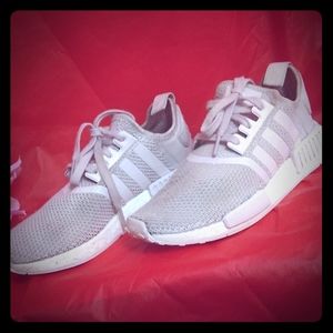 Adidas women's nmd R1 rose color